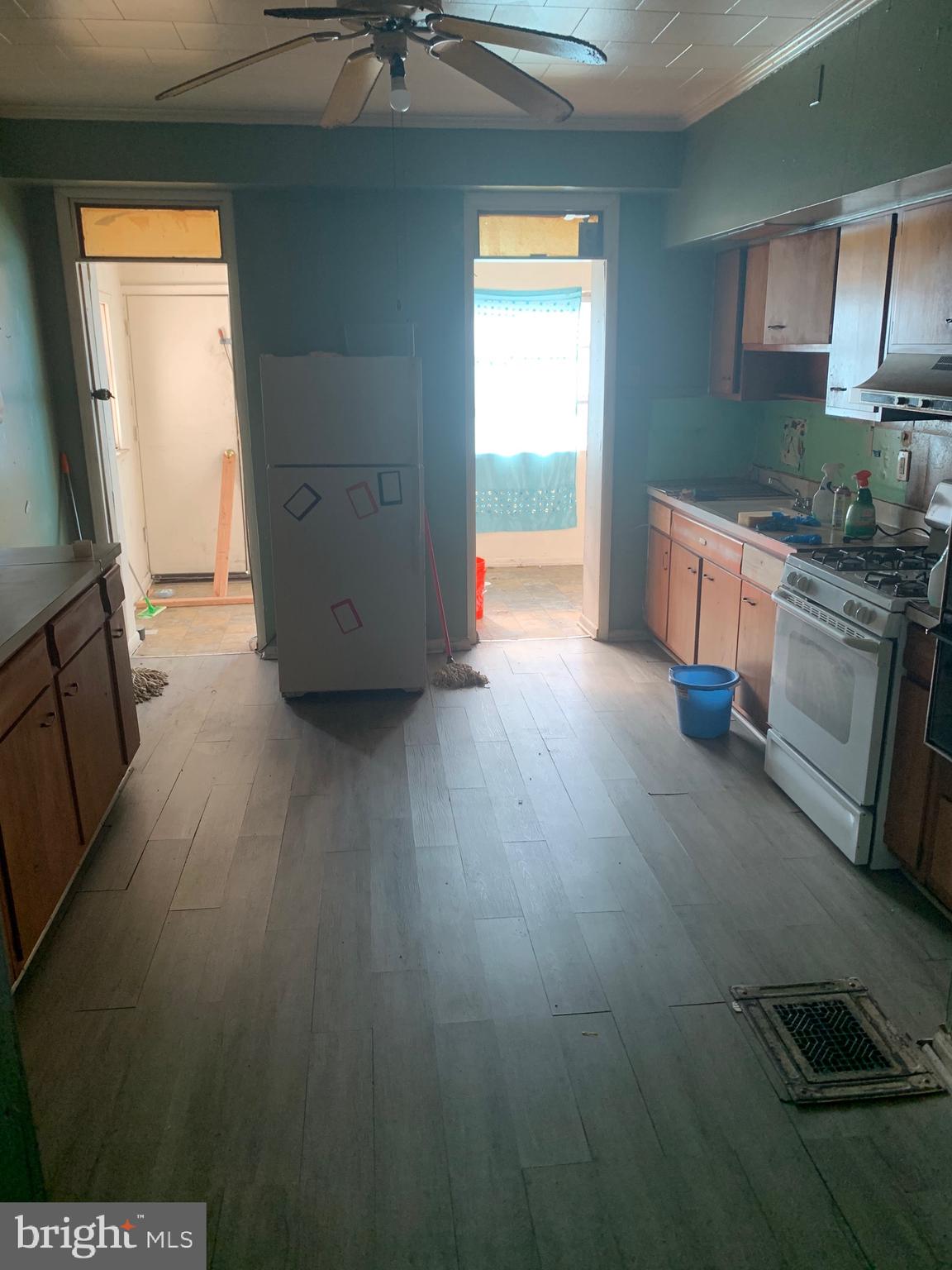 WESTPORT - Residential