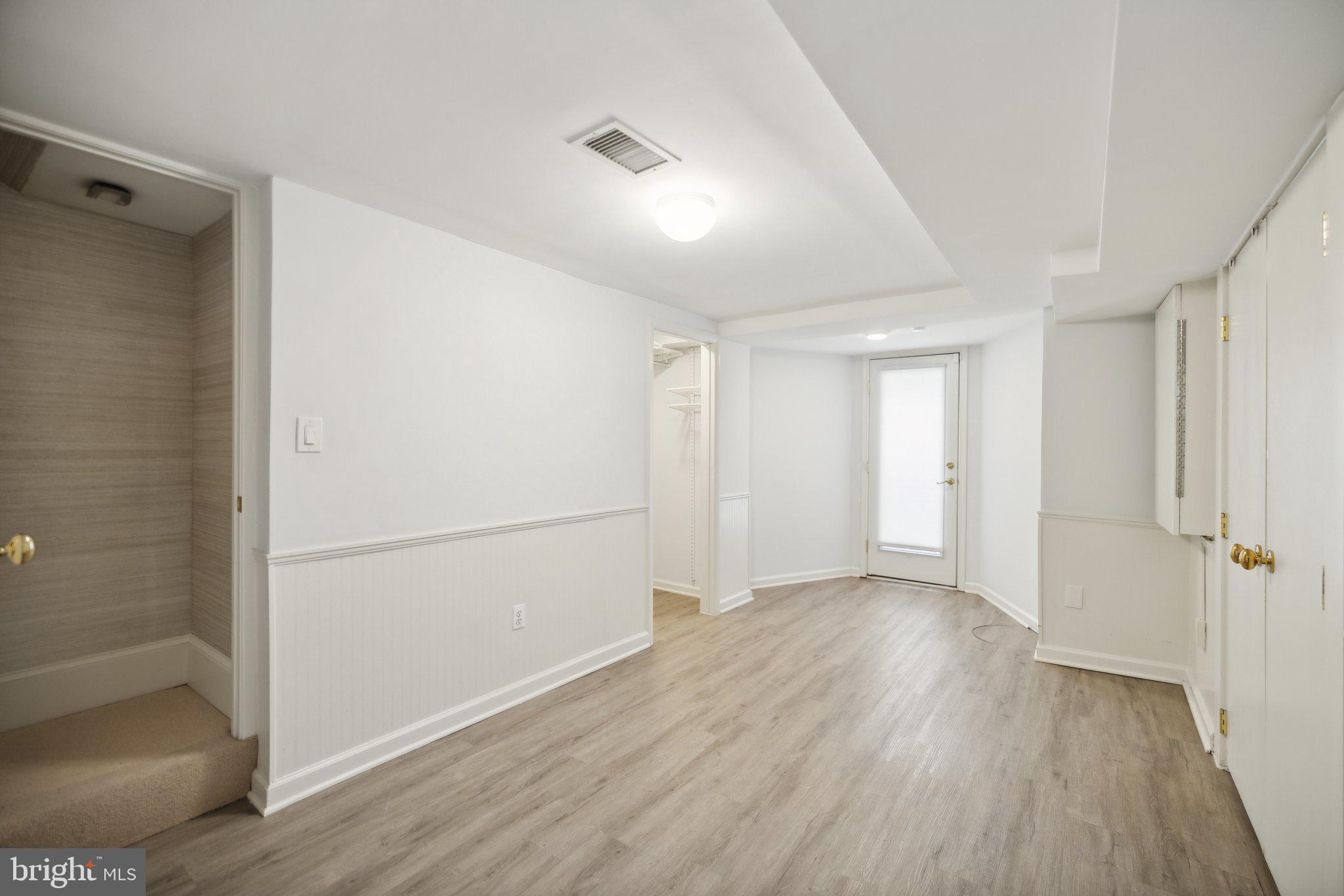 GEORGETOWN - Residential