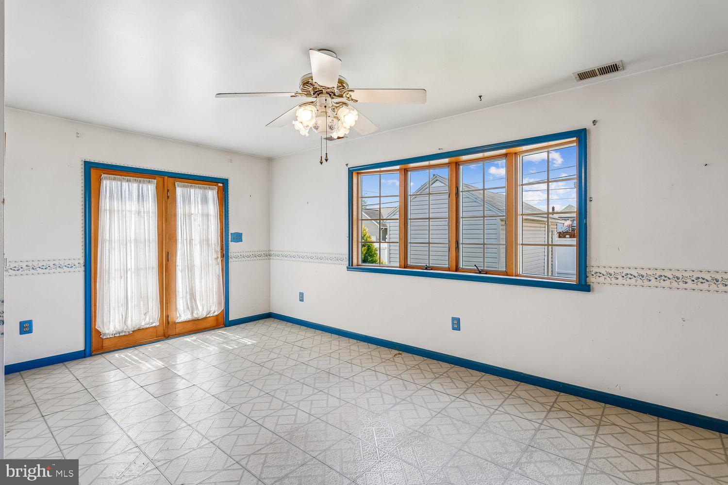 DUNDALK - Residential