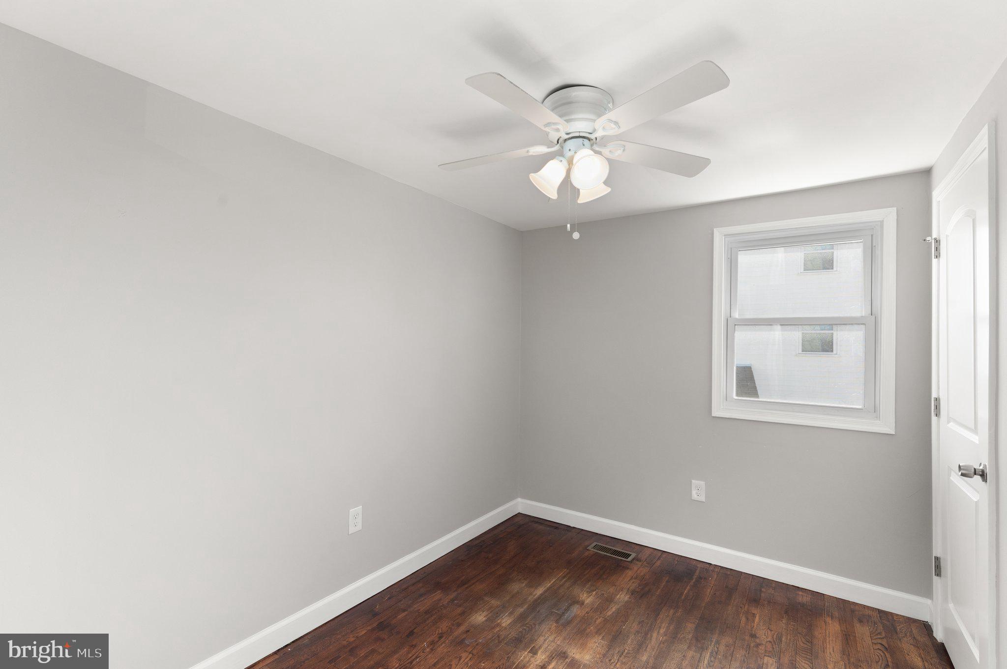 HAWTHORNE - Residential