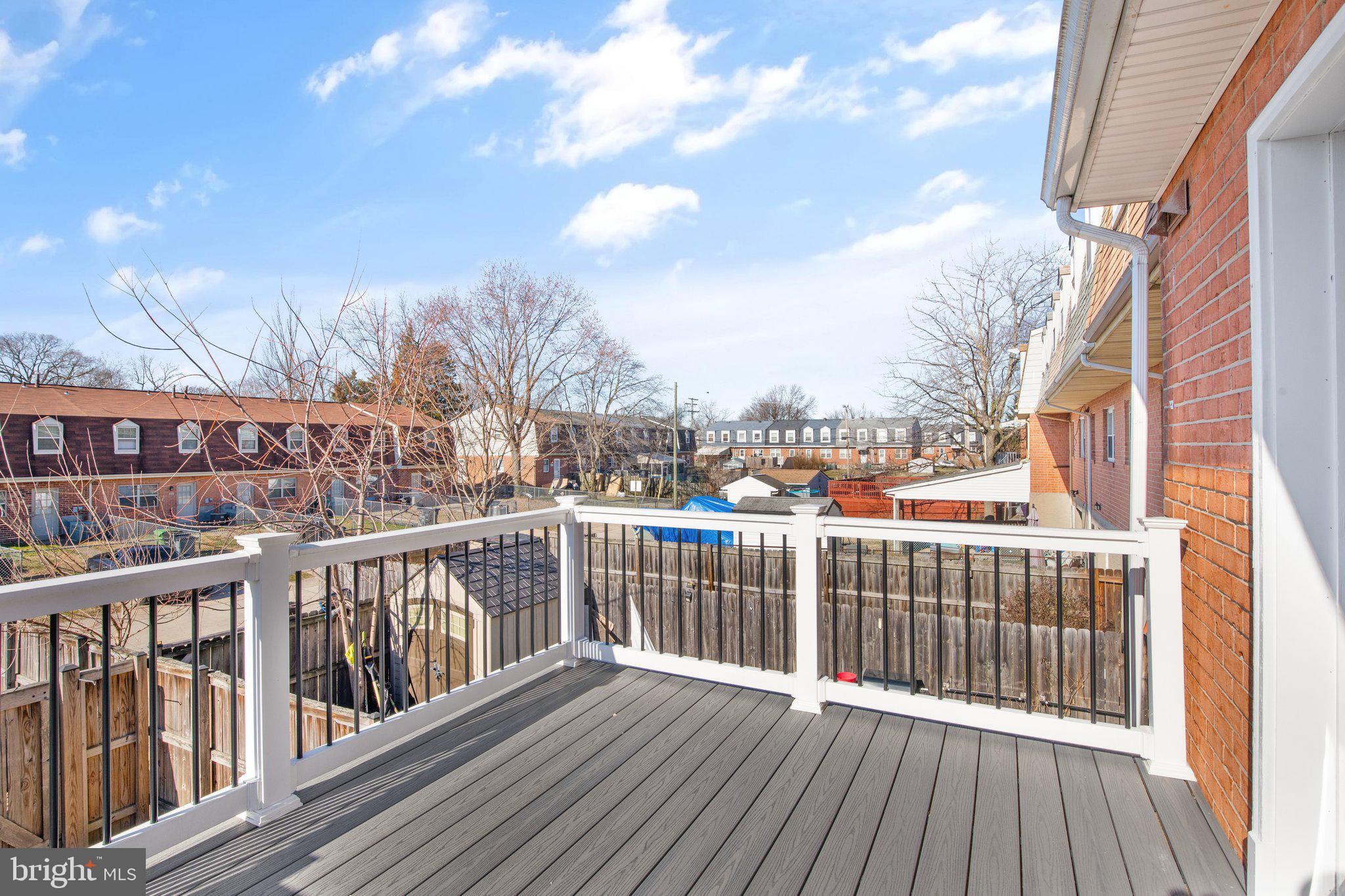 HAWTHORNE - Residential