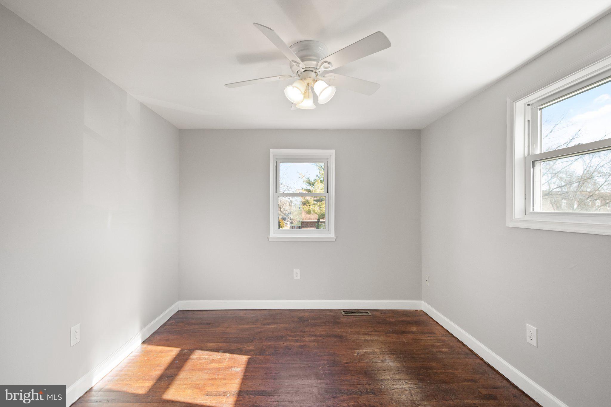 HAWTHORNE - Residential