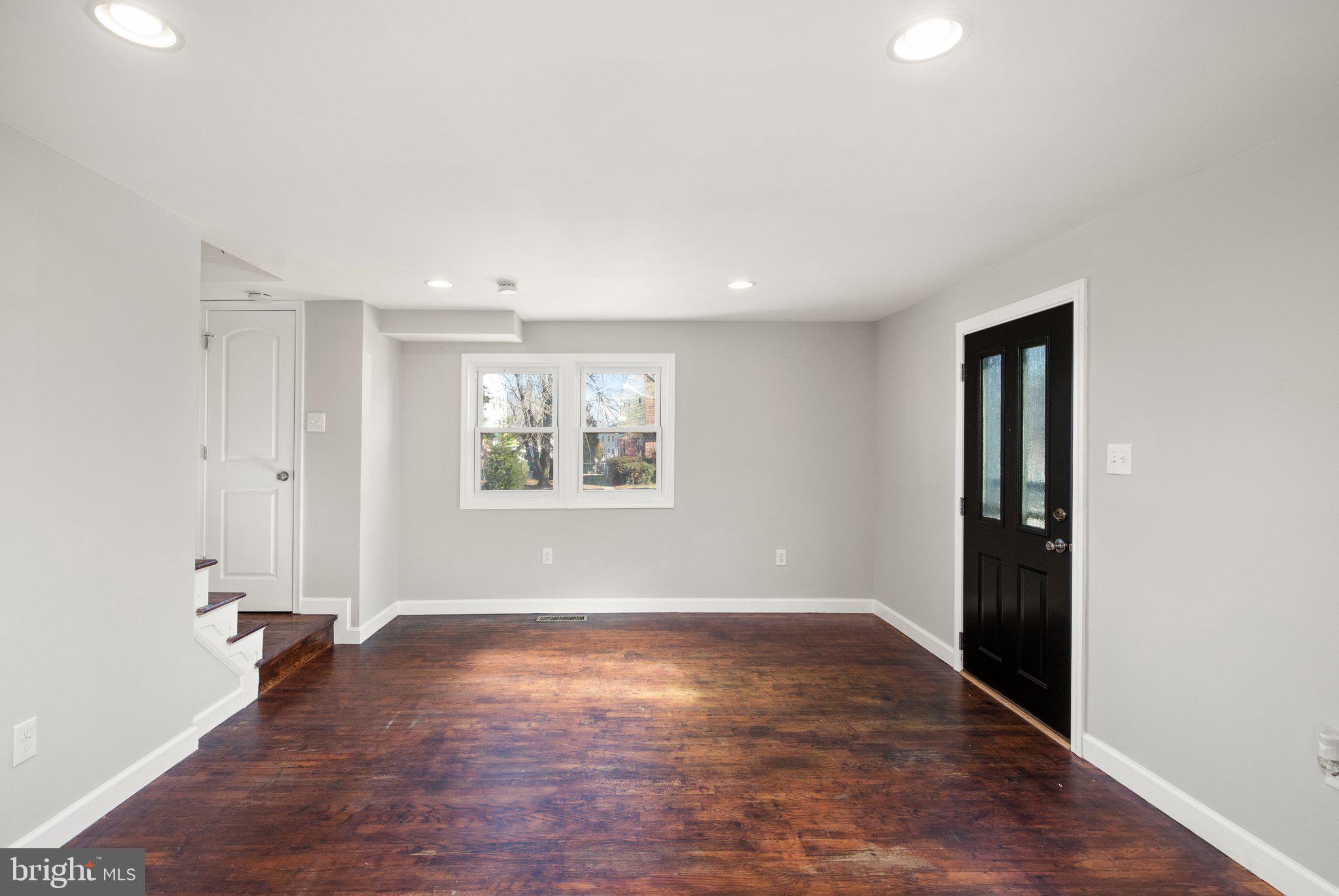 HAWTHORNE - Residential