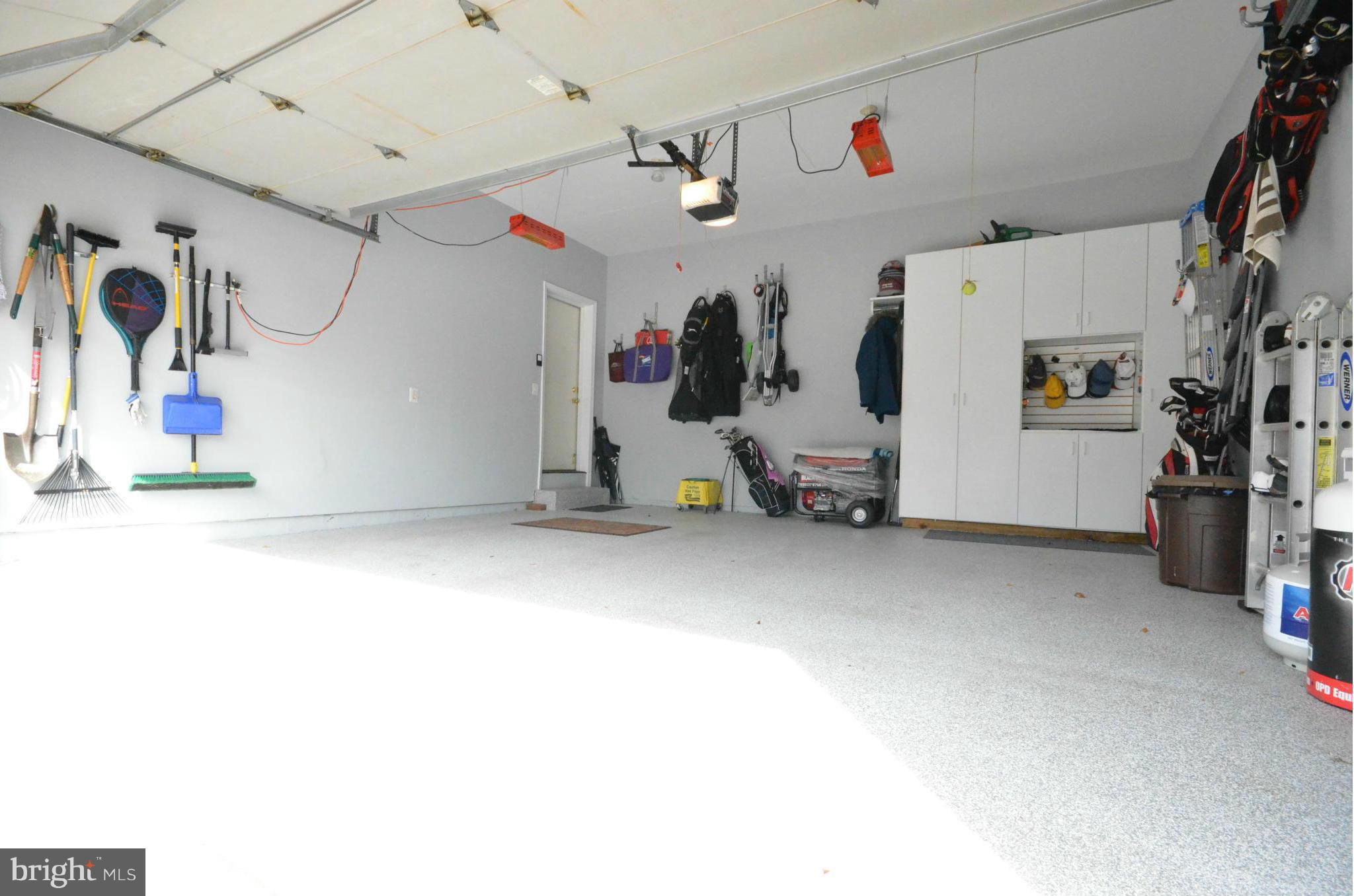 PEBBLE CREEK - Residential