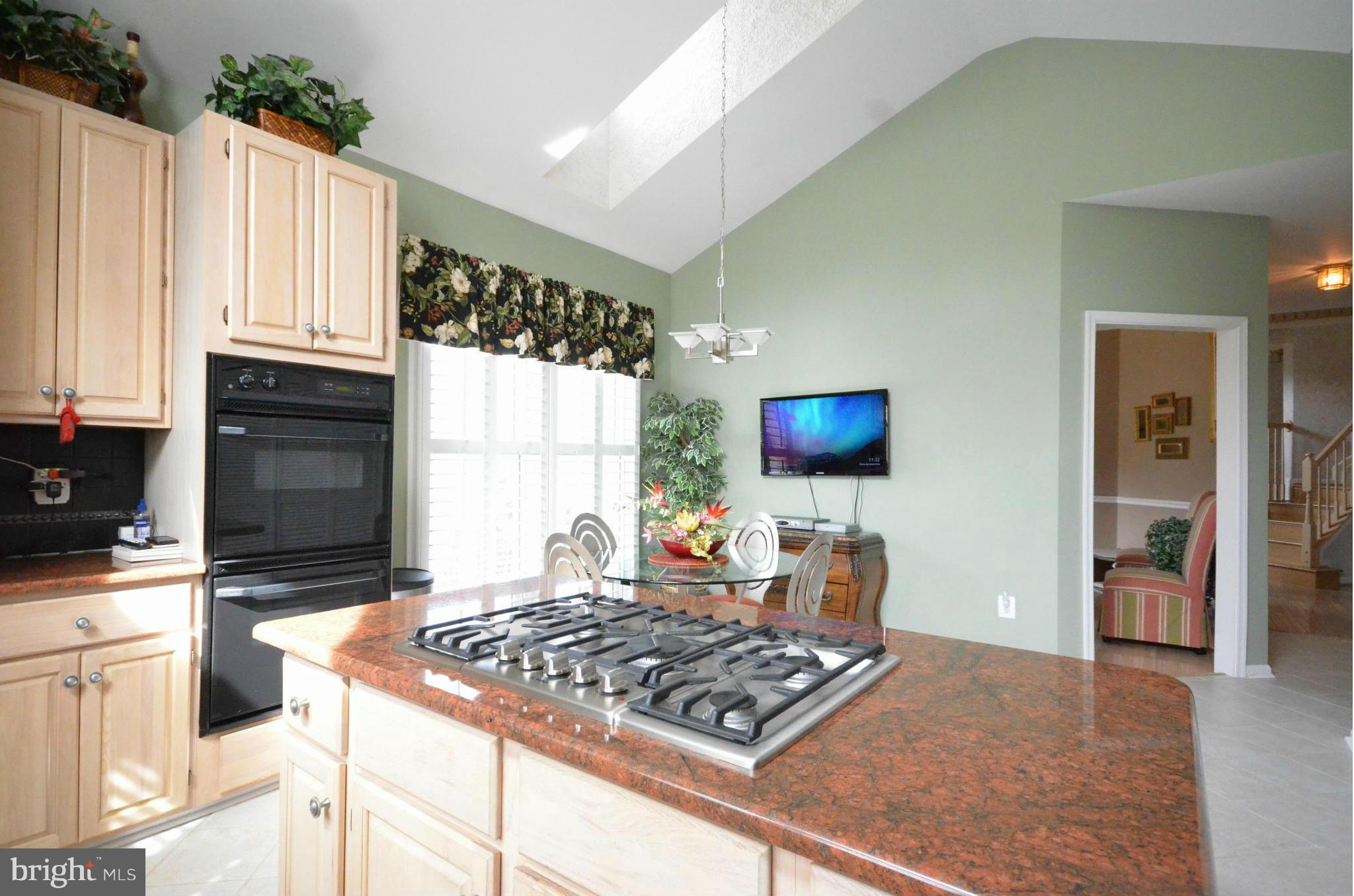 PEBBLE CREEK - Residential