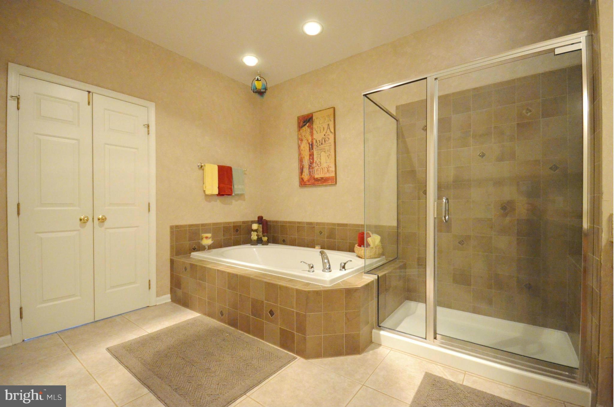 PEBBLE CREEK - Residential