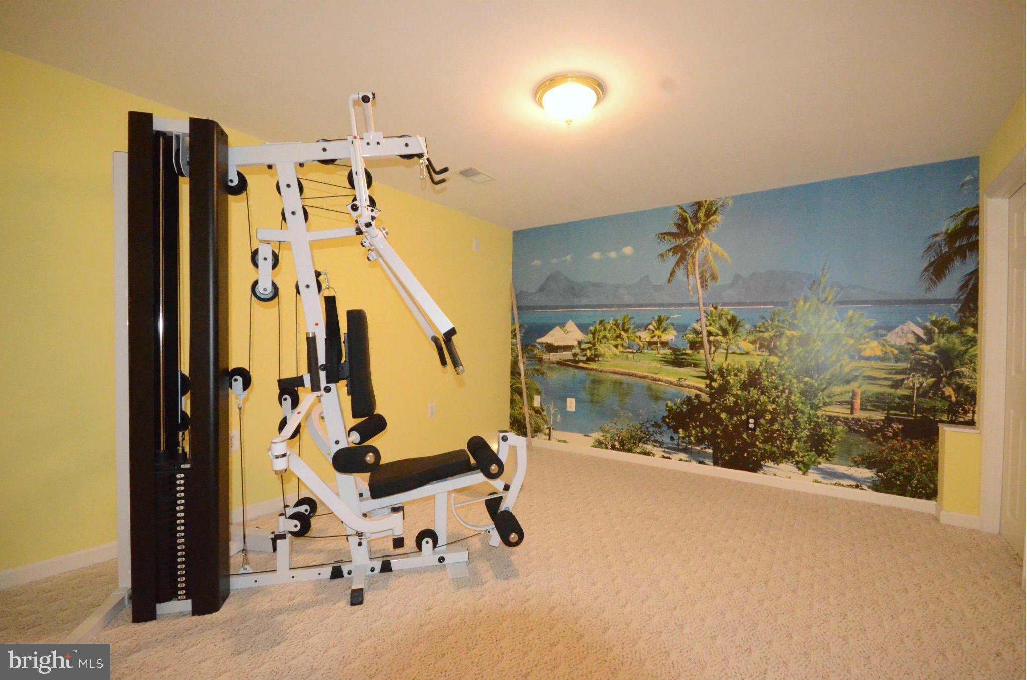 PEBBLE CREEK - Residential