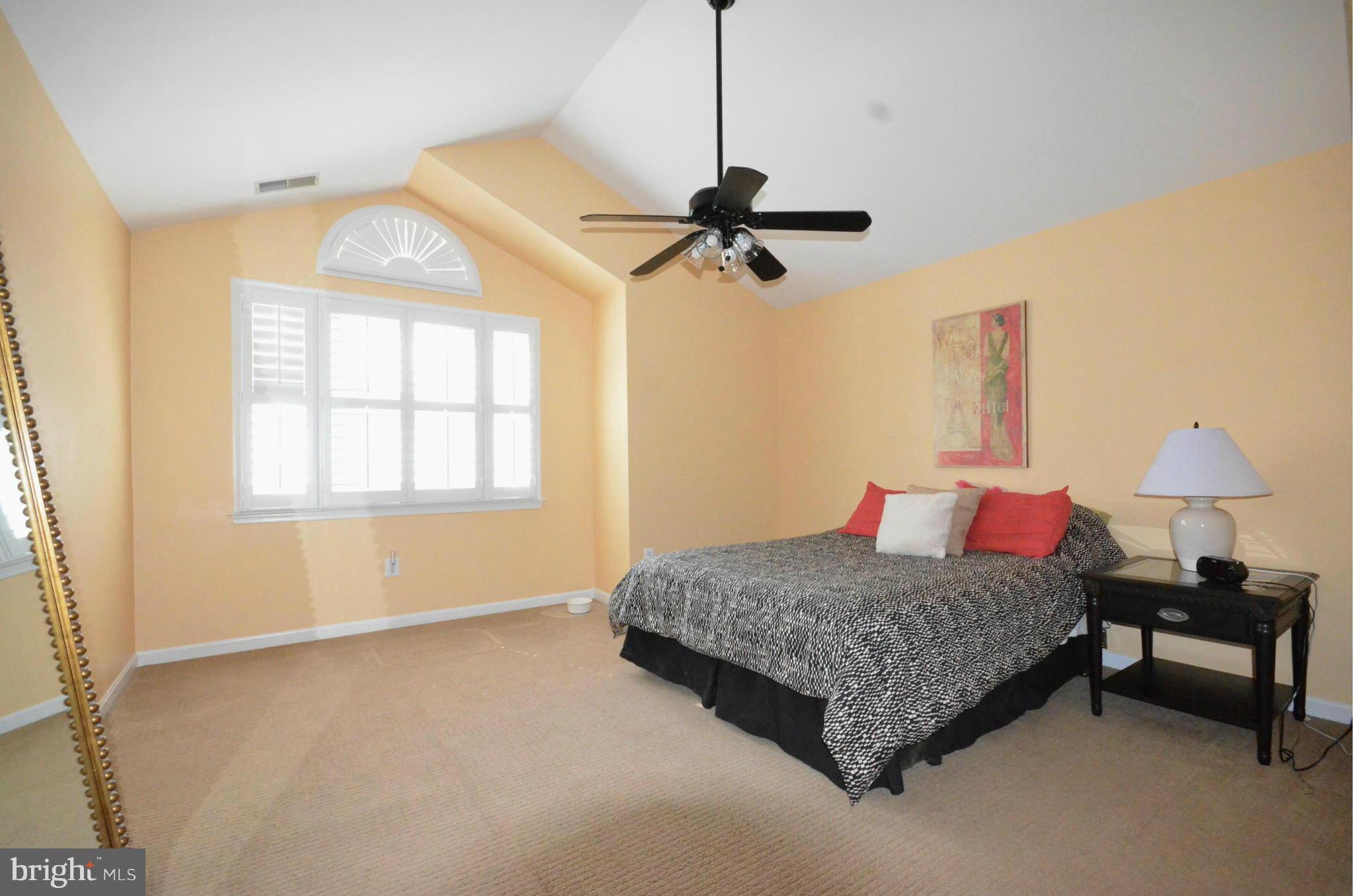 PEBBLE CREEK - Residential