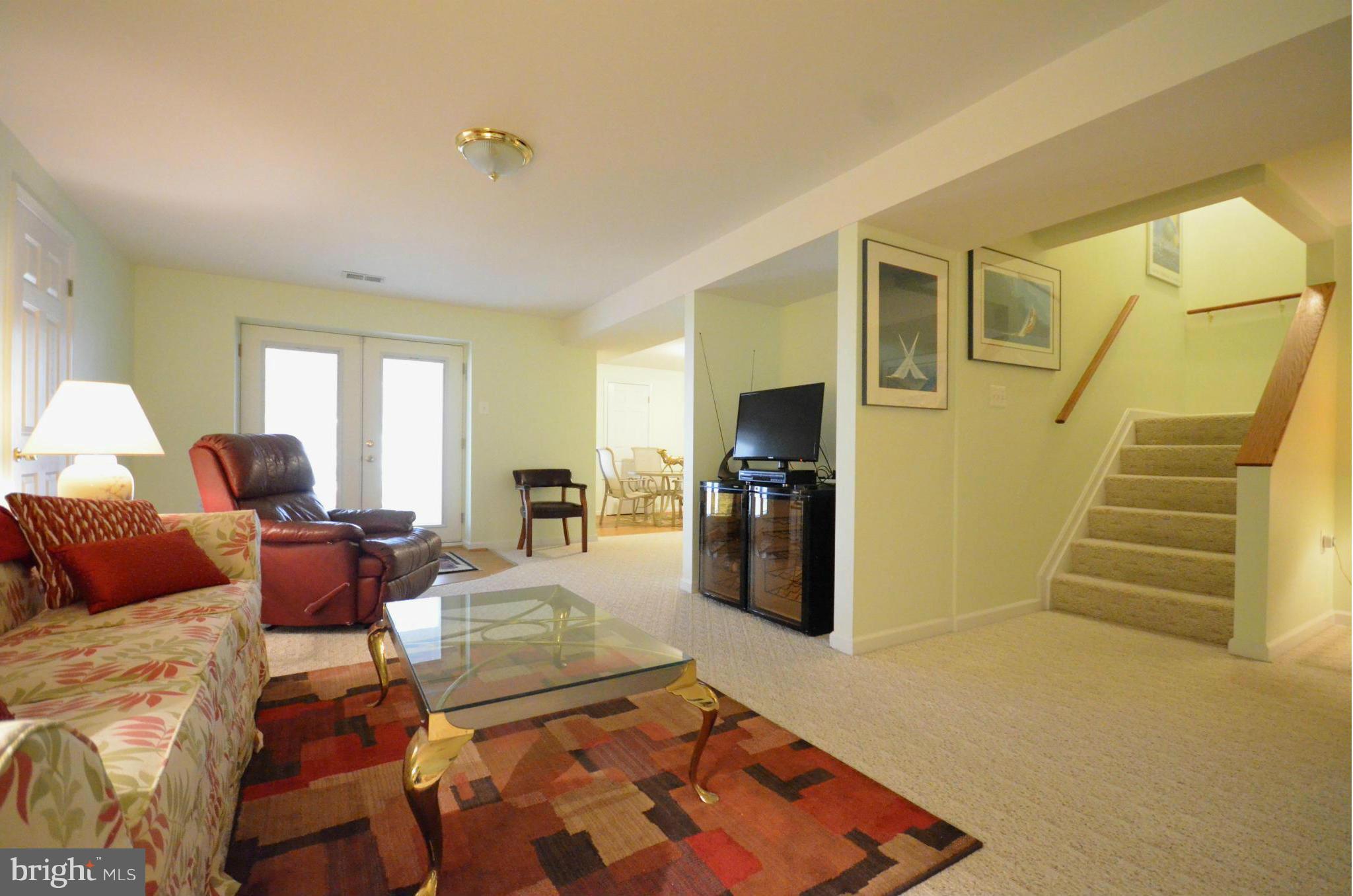 PEBBLE CREEK - Residential