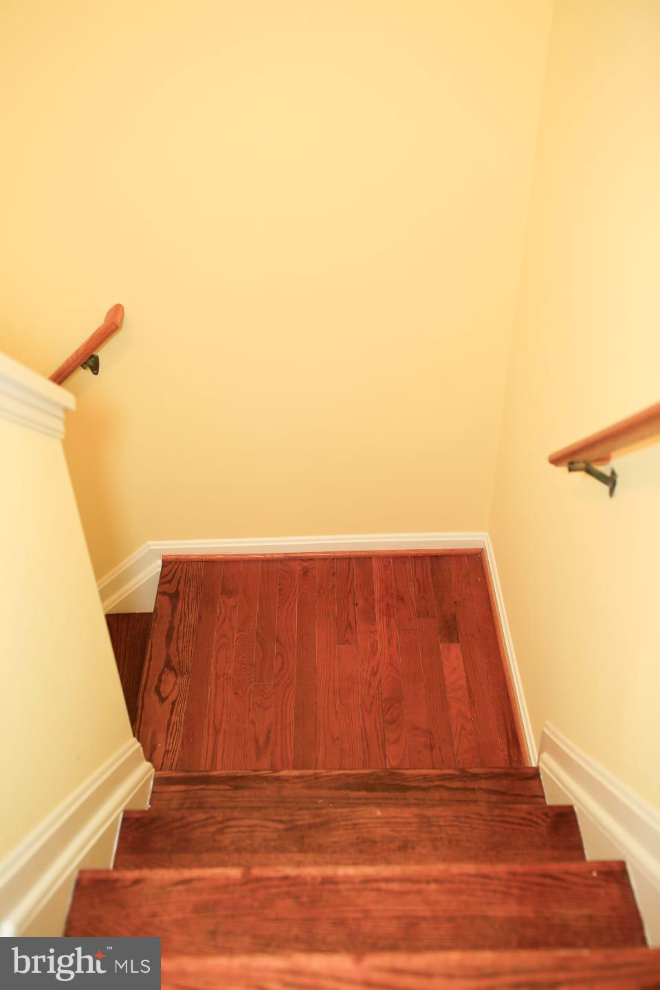 PINEY RIDGE VILLAGE - Residential Lease