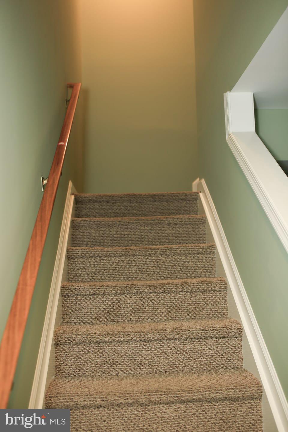 PINEY RIDGE VILLAGE - Residential Lease