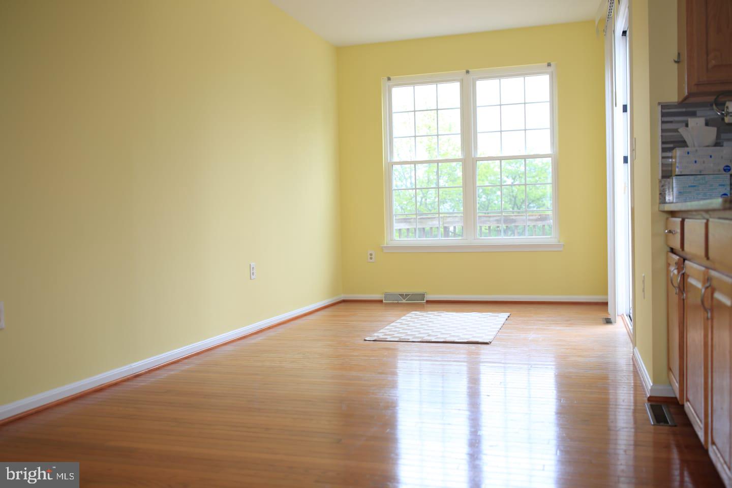 PINEY RIDGE VILLAGE - Residential Lease