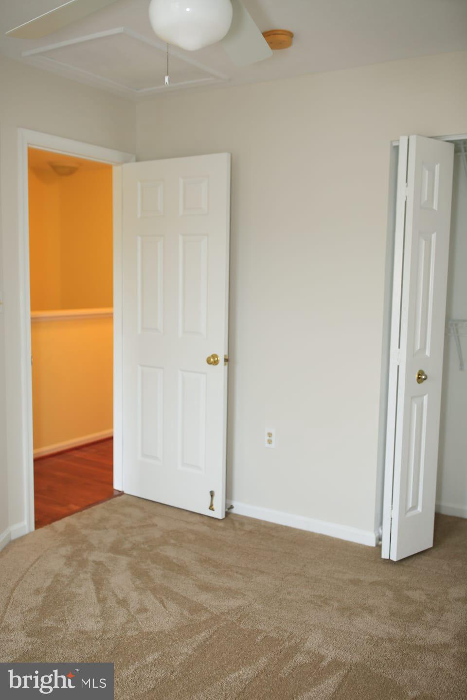 PINEY RIDGE VILLAGE - Residential Lease