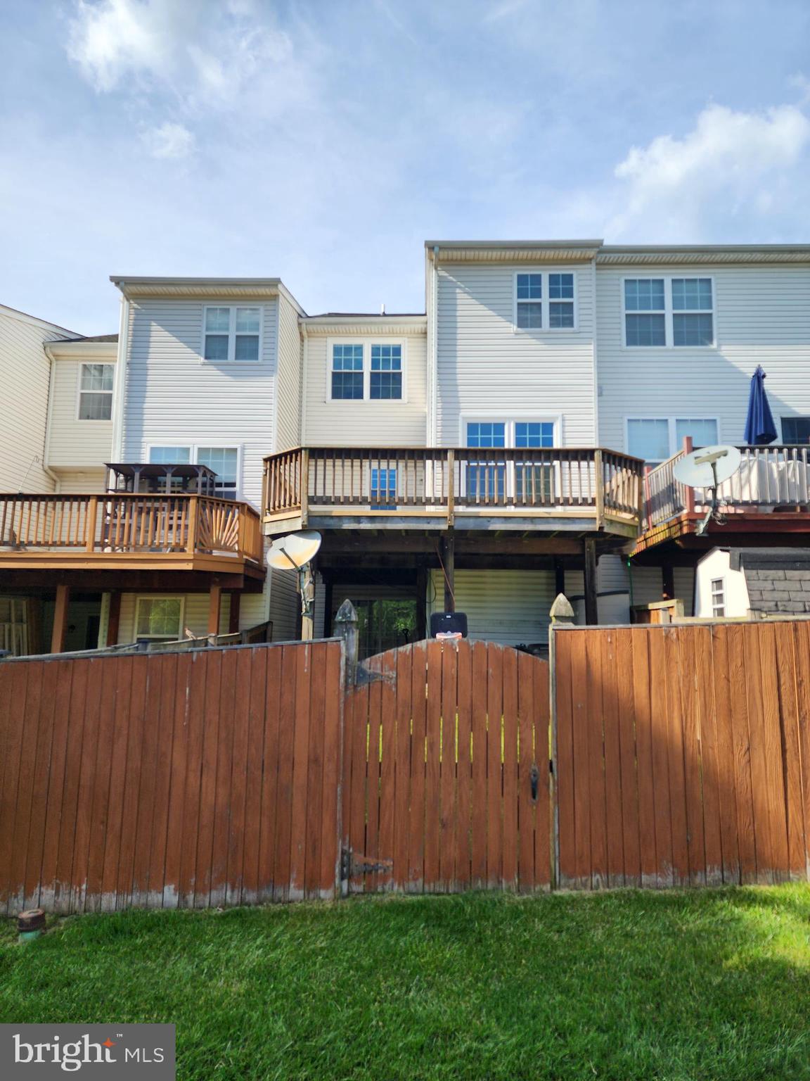 PINEY RIDGE VILLAGE - Residential Lease