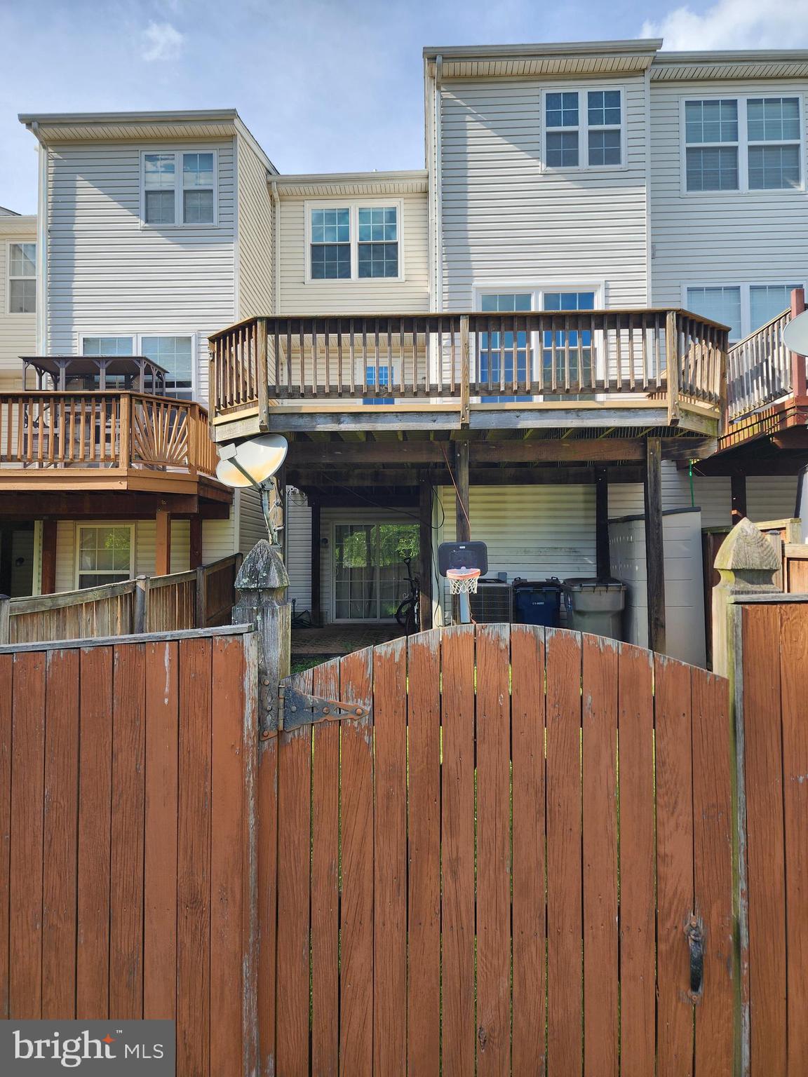 PINEY RIDGE VILLAGE - Residential Lease