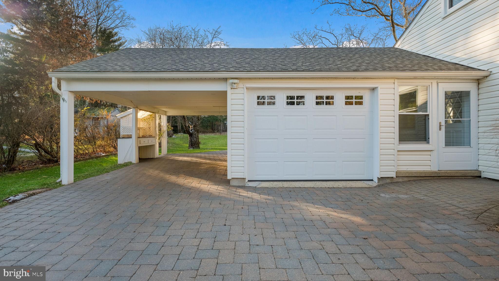 6532 BLUE CHURCH ROAD S