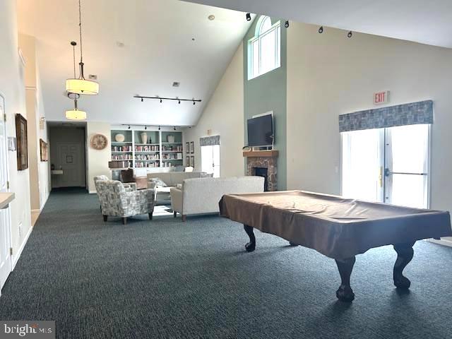 STUARTS KEEP - Residential