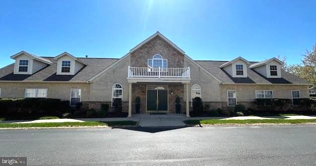 STUARTS KEEP - Residential