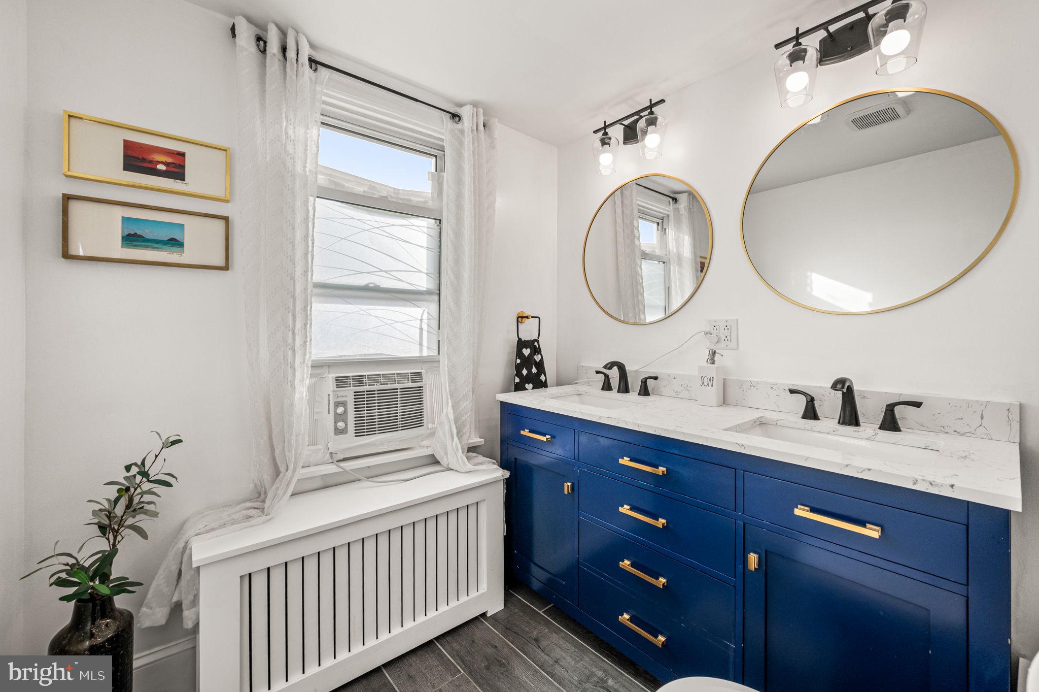 MANAYUNK - Residential