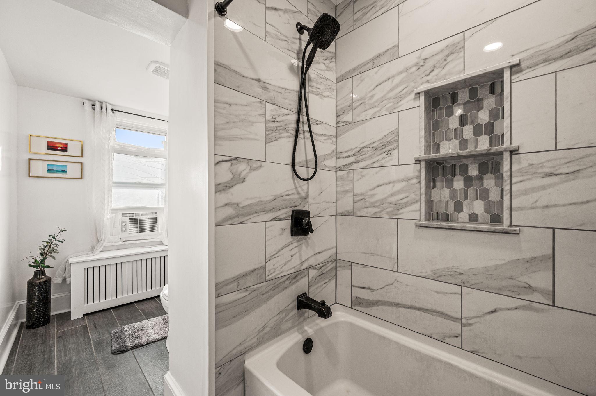 MANAYUNK - Residential