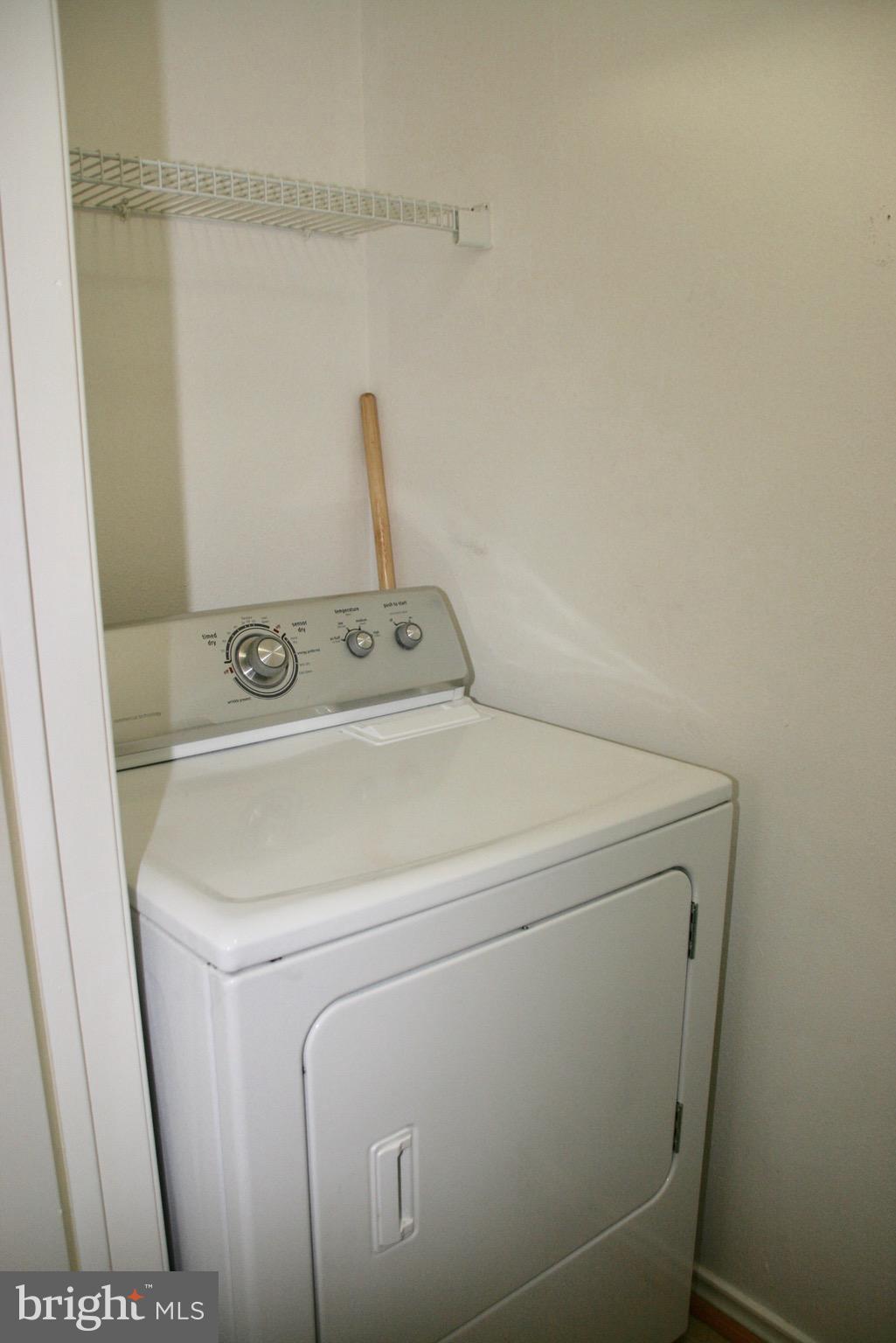 FOUNTAINS AT MCLEAN - Residential Lease