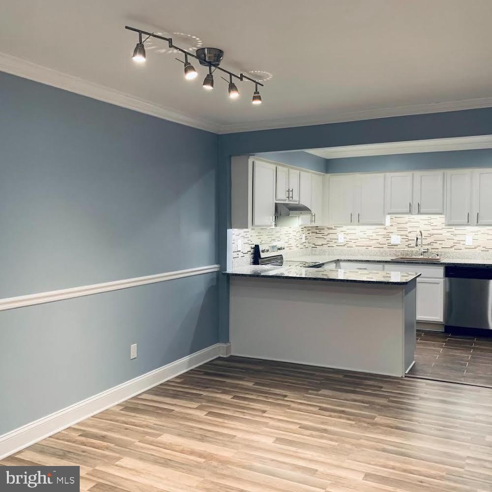 GREENFIELDS - Residential