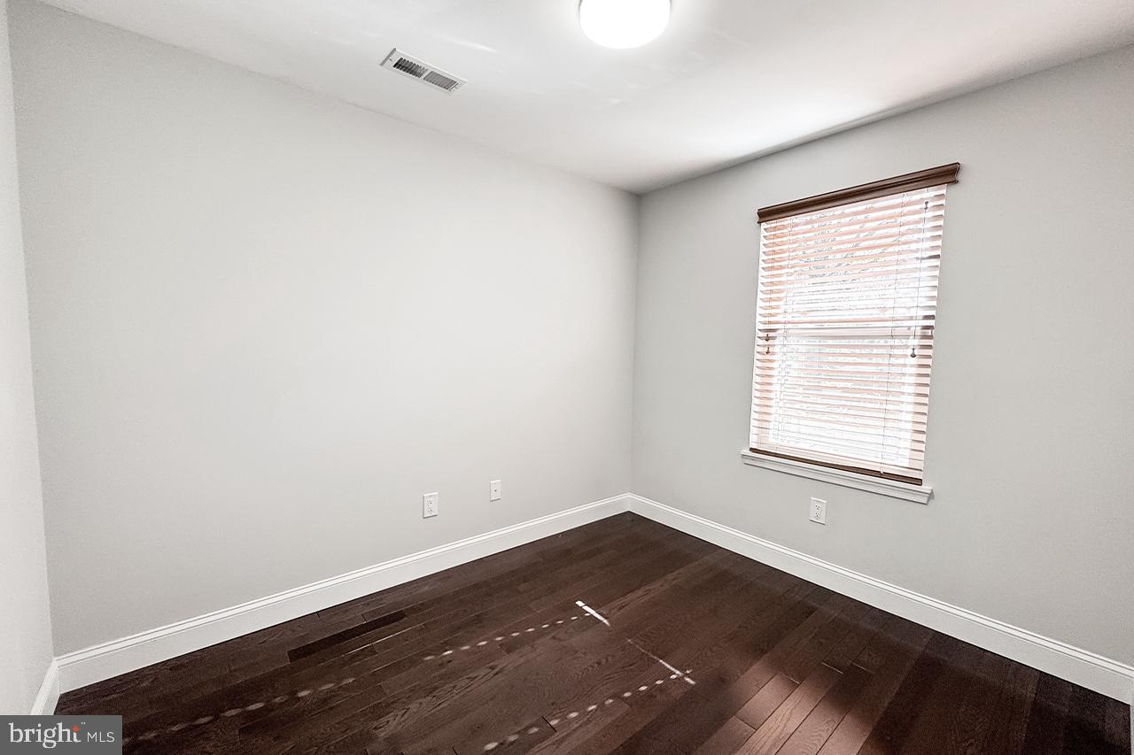 MASON TERRACE - Residential Lease