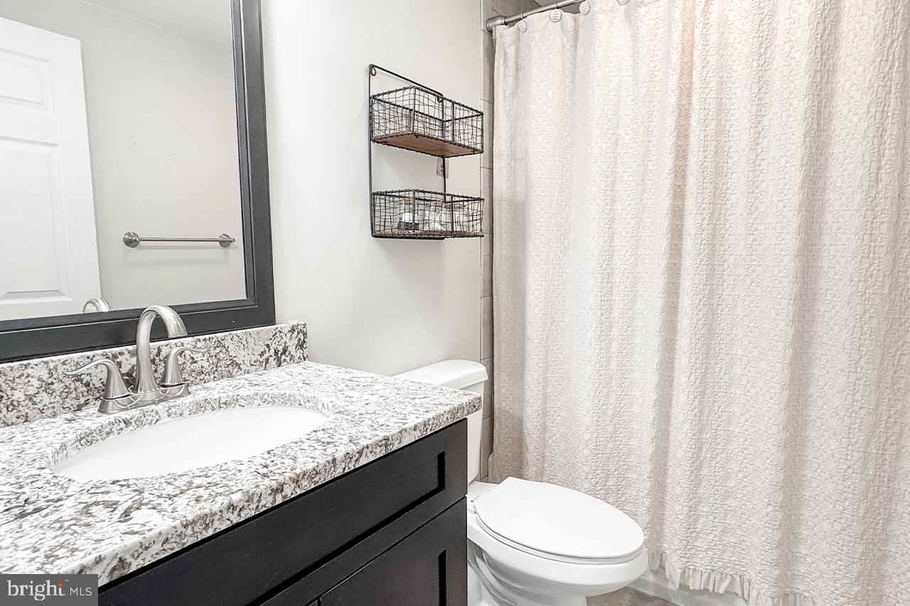 MASON TERRACE - Residential Lease