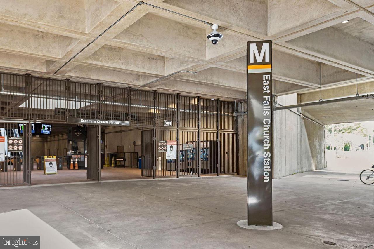 MASON TERRACE - Residential Lease