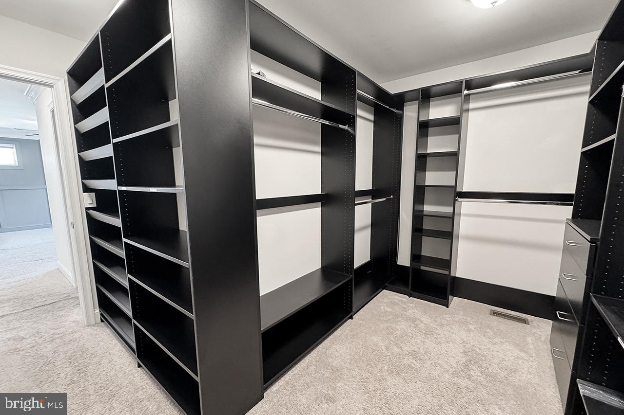 MASON TERRACE - Residential Lease