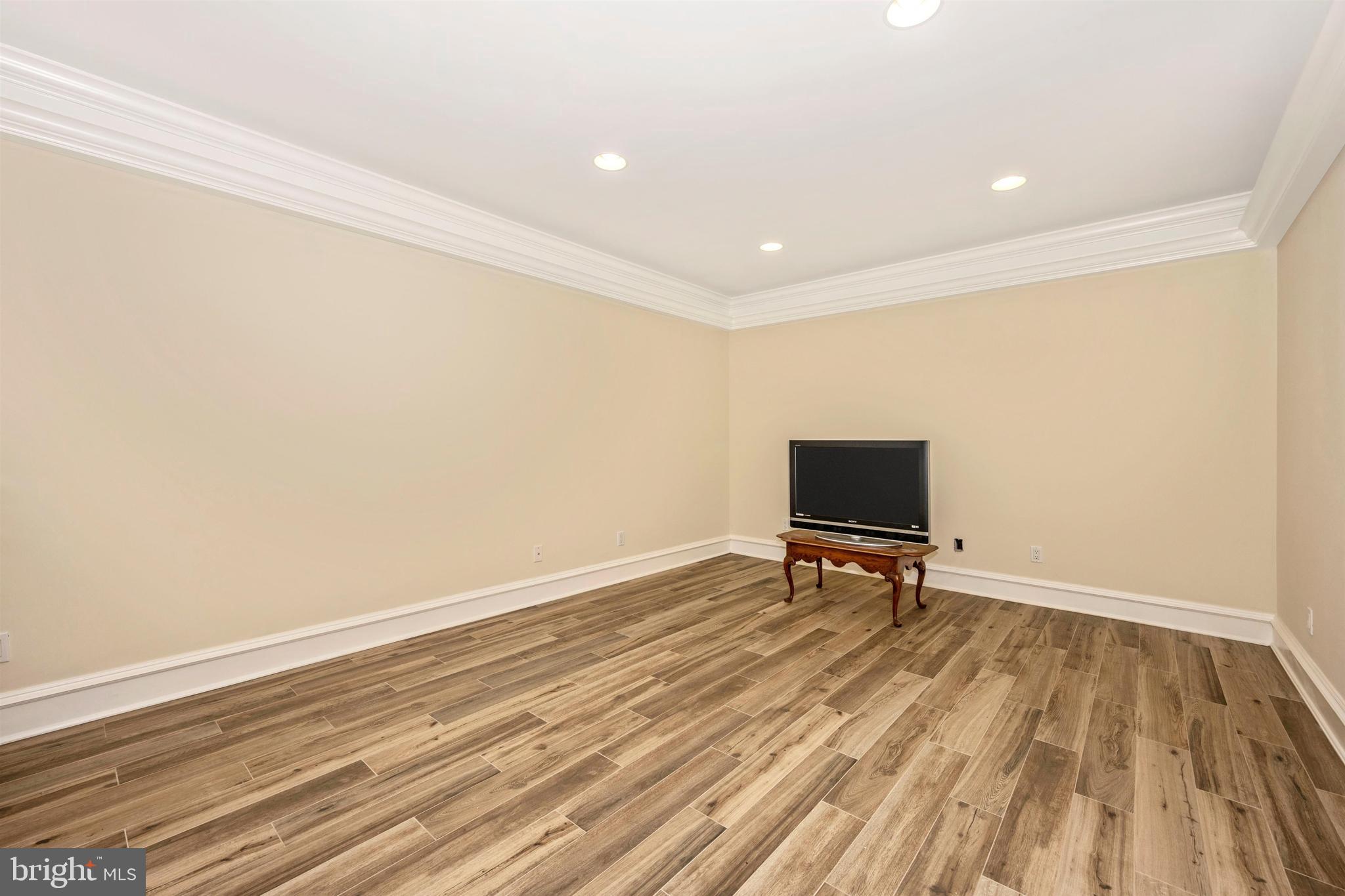 PALATINE - Residential