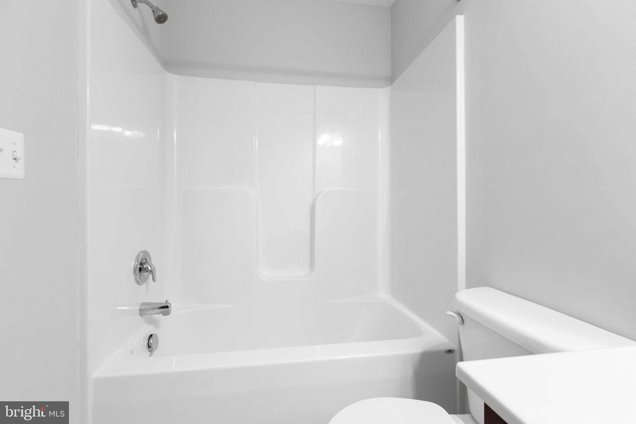 MALLARD LANDING - Residential Lease