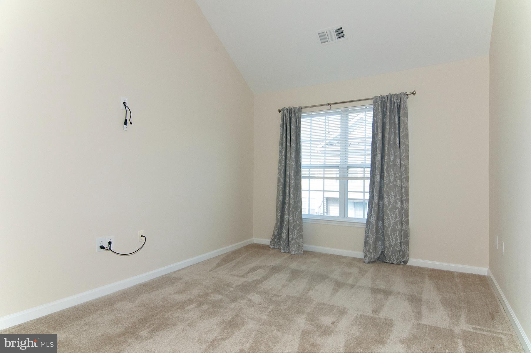 KING FARM - Residential Lease