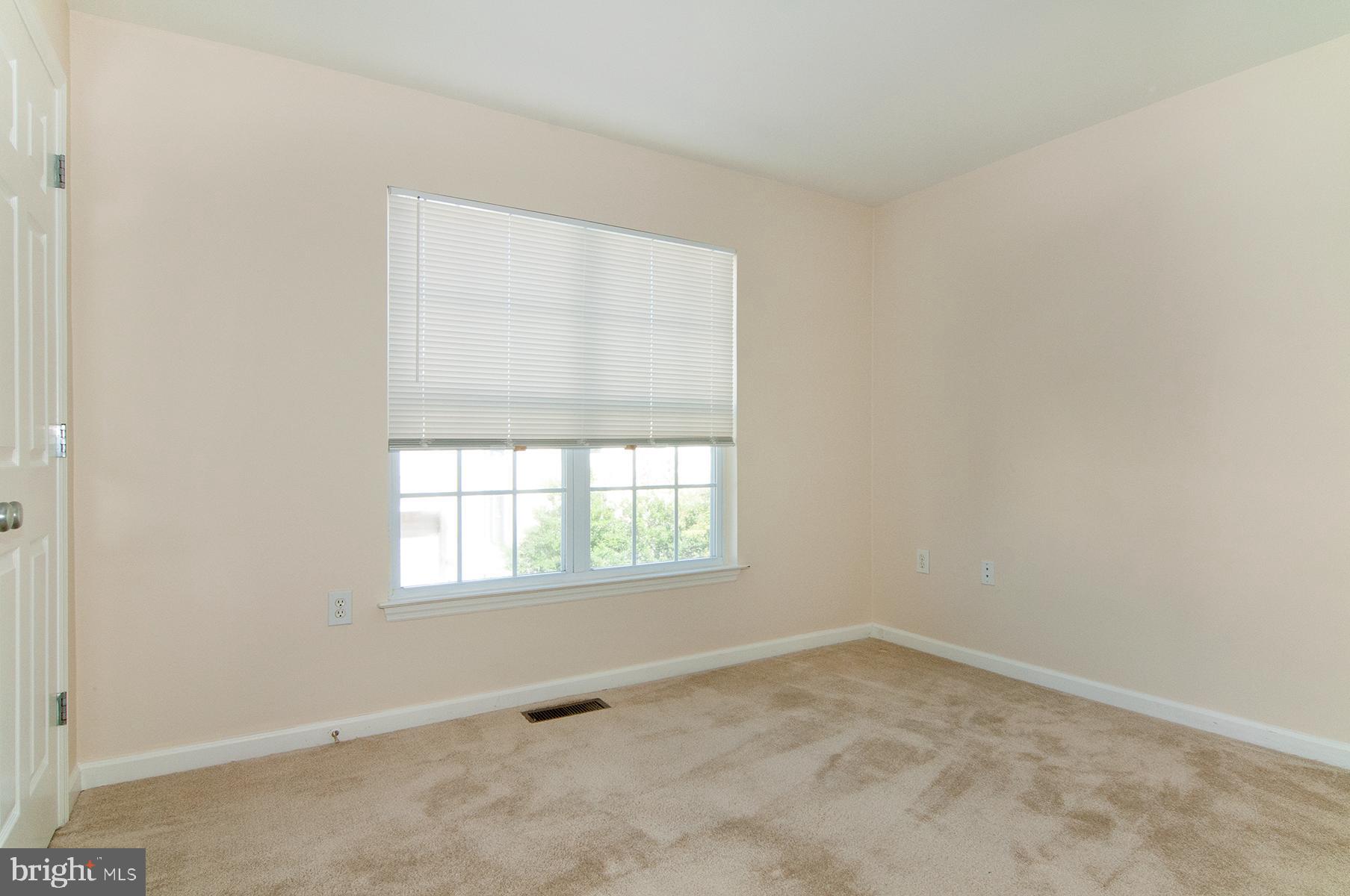 KING FARM - Residential Lease