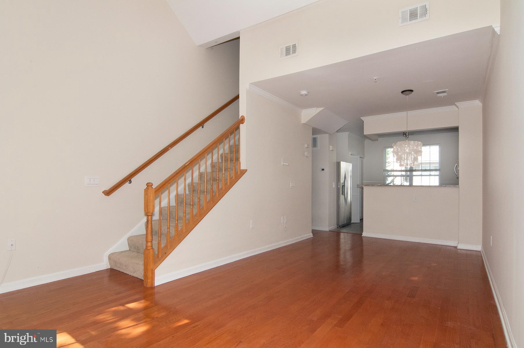 KING FARM - Residential Lease