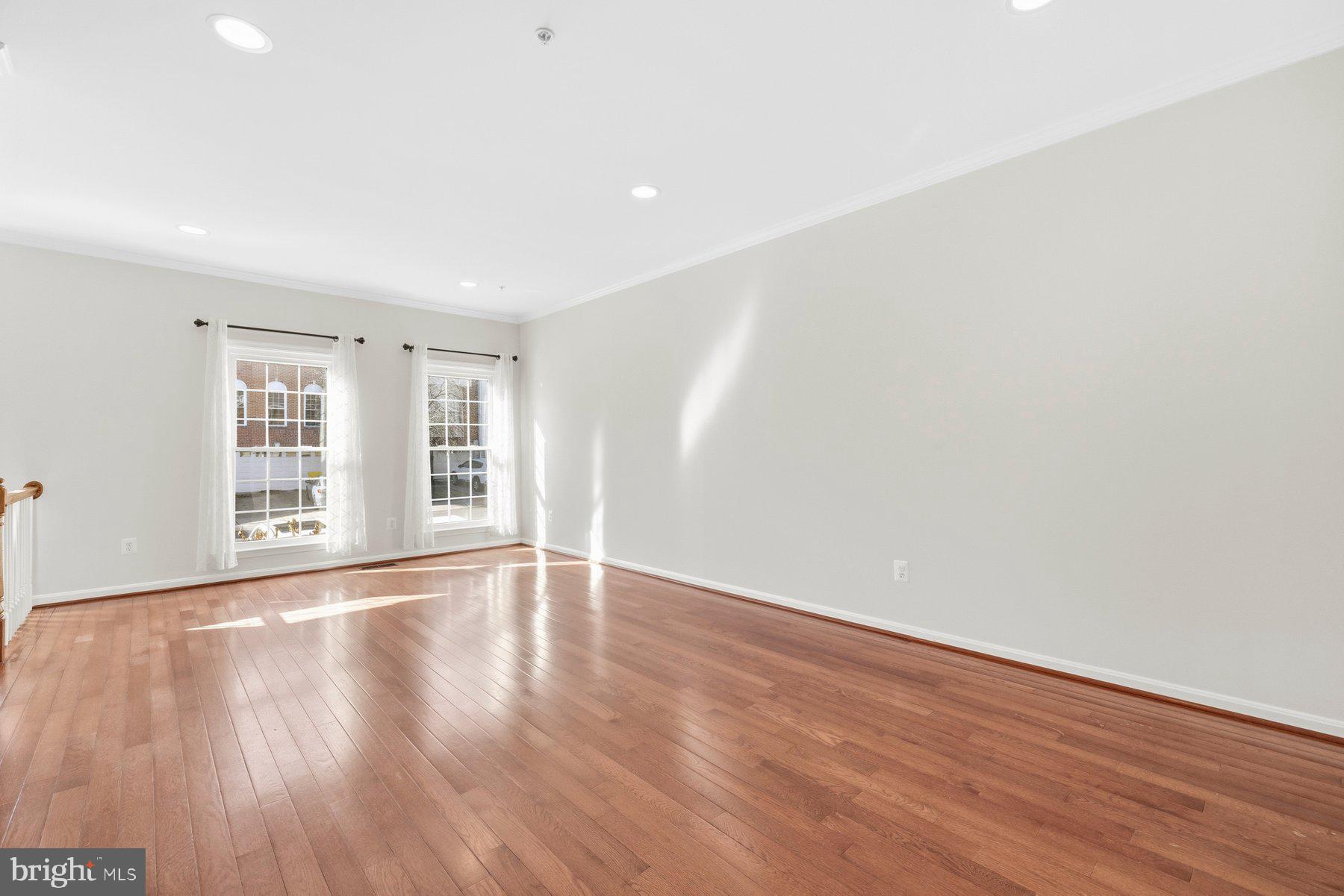 PINEY ORCHARD - Residential