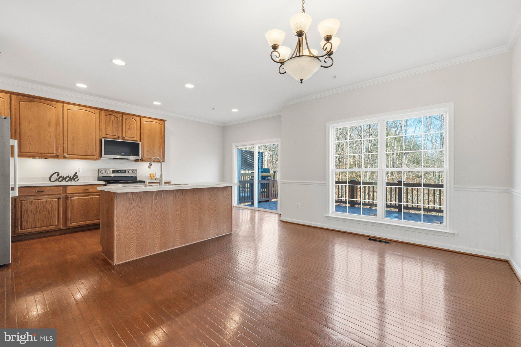 PINEY ORCHARD - Residential