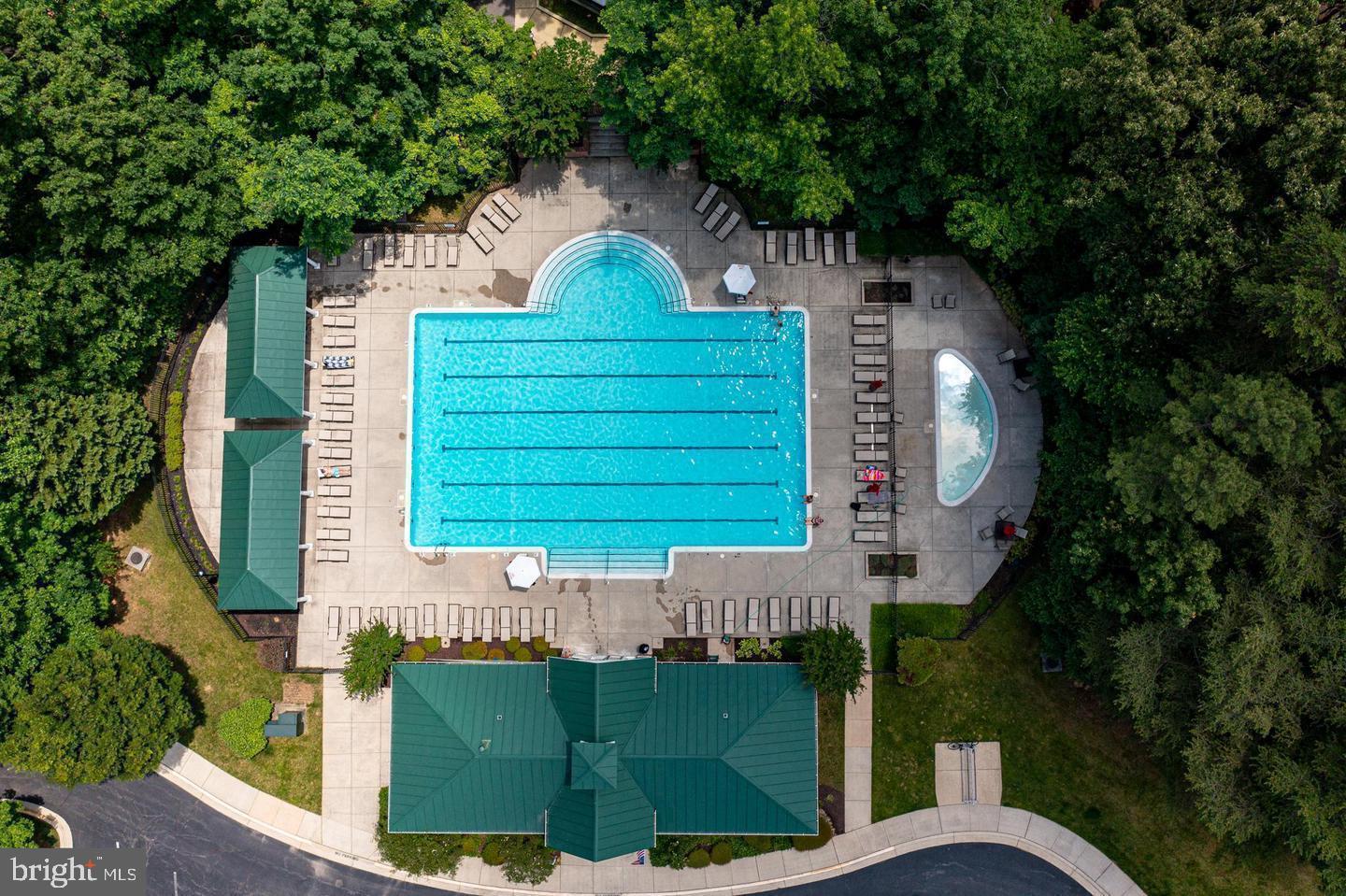 PINEY ORCHARD - Residential