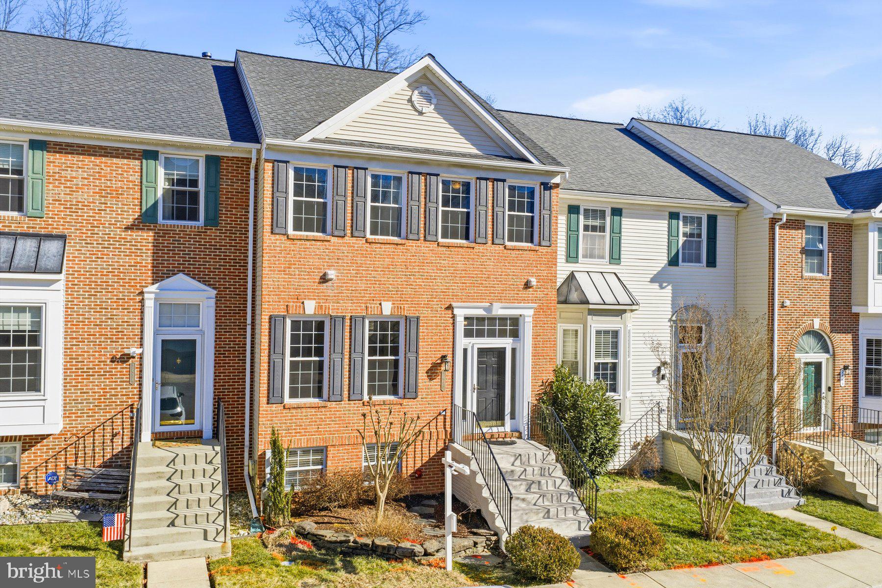 PINEY ORCHARD - Residential