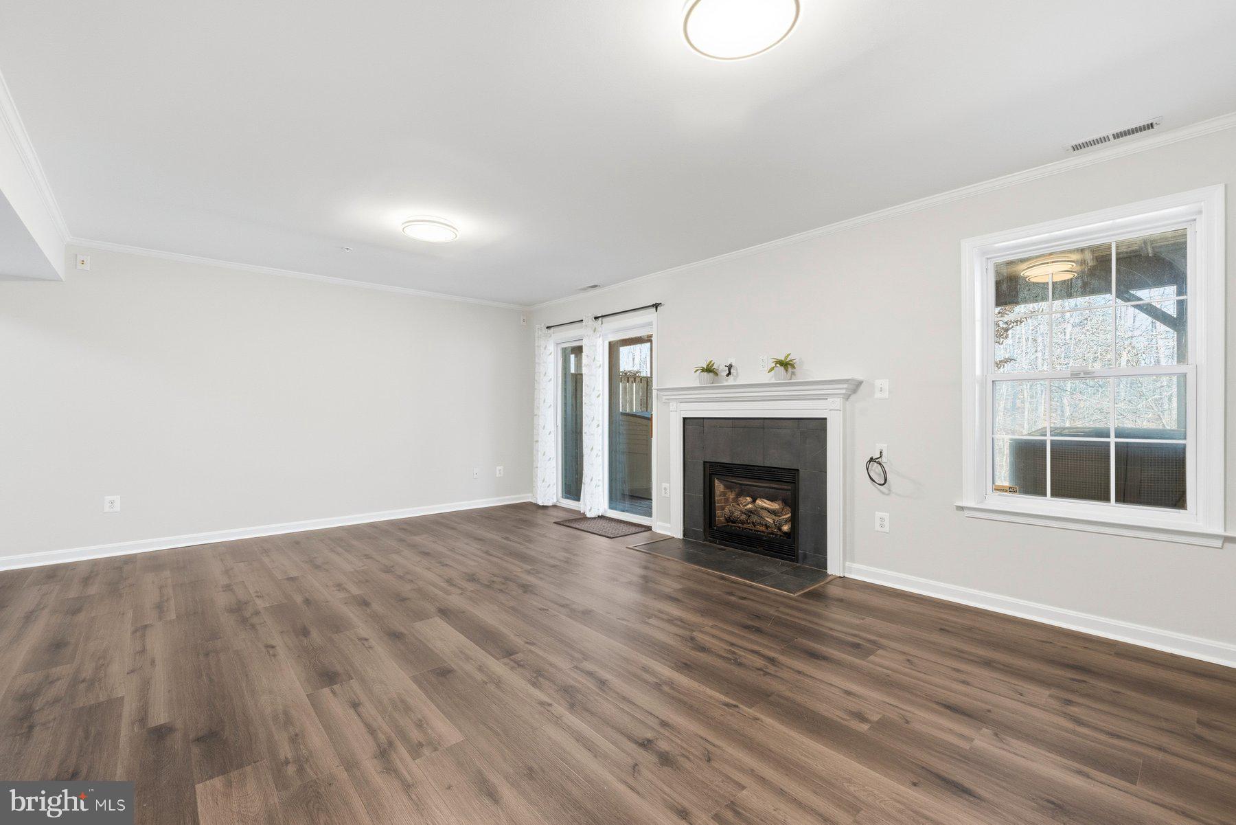 PINEY ORCHARD - Residential