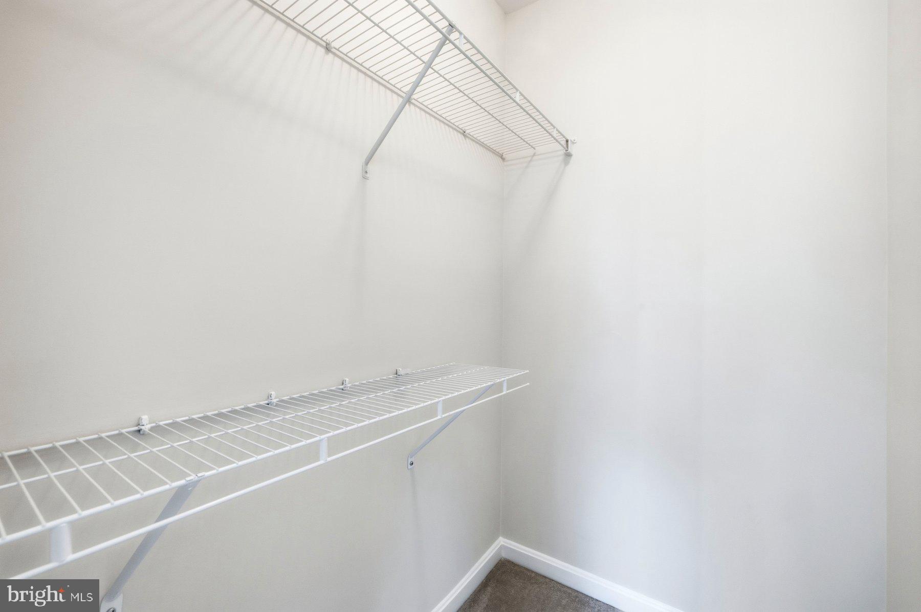 PINEY ORCHARD - Residential