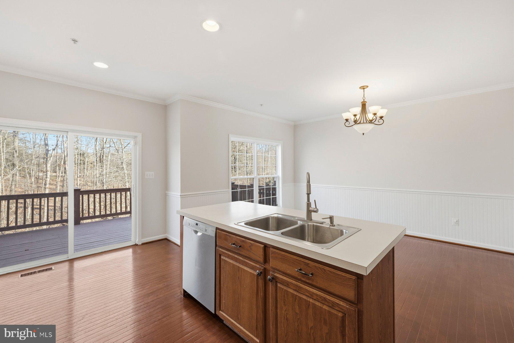 PINEY ORCHARD - Residential