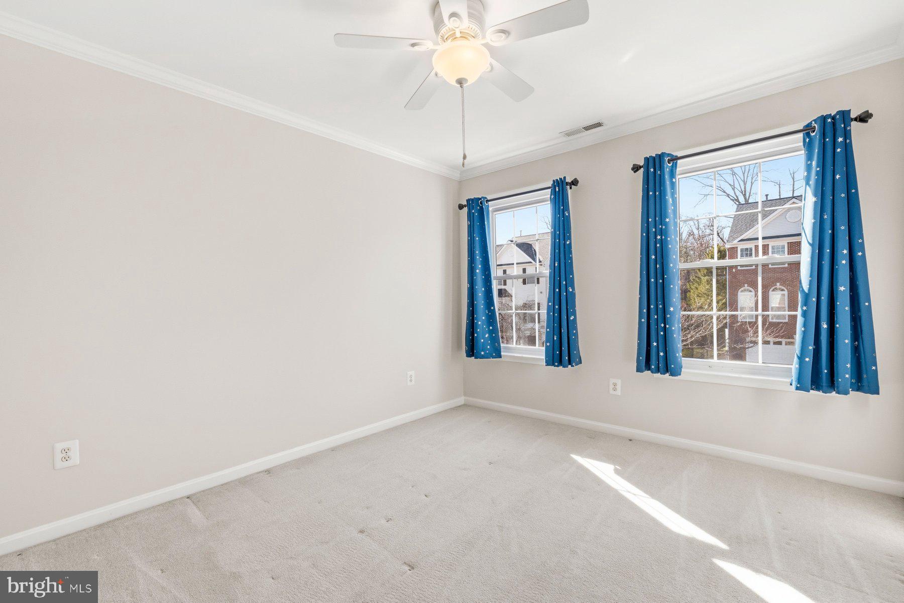 PINEY ORCHARD - Residential