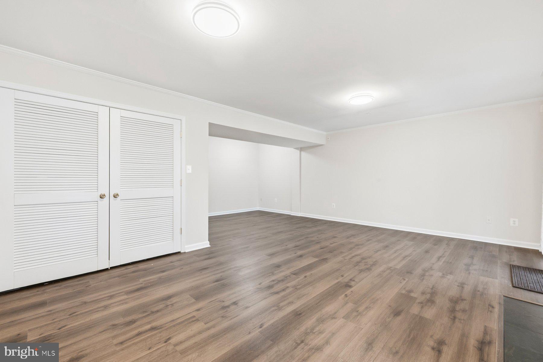 PINEY ORCHARD - Residential