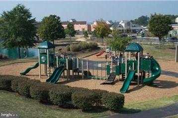 PINEY ORCHARD - Residential