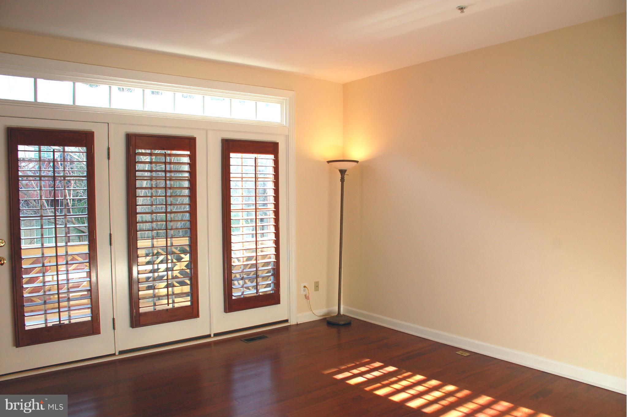 OLD TOWN GREENS - Residential Lease