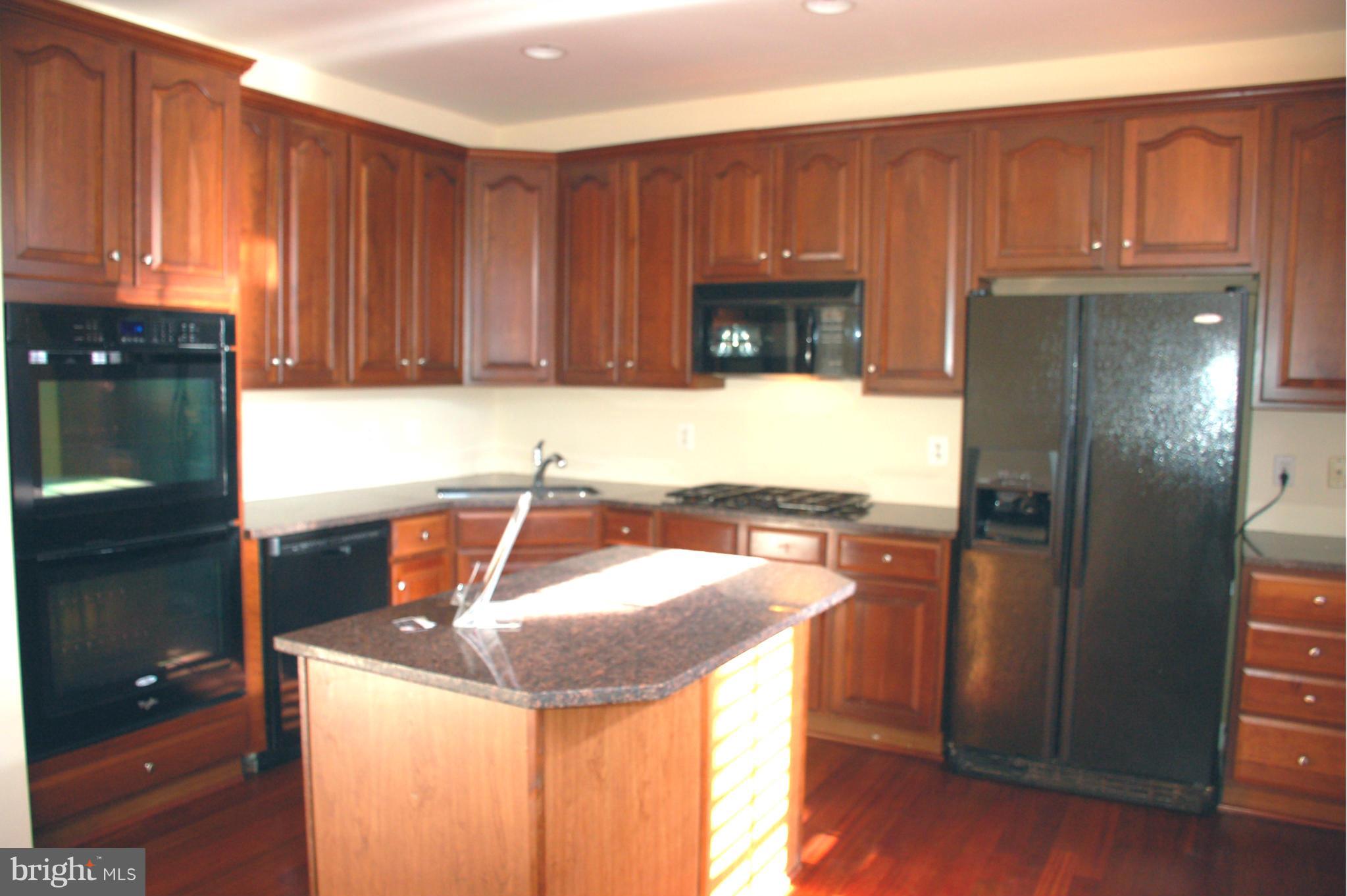 OLD TOWN GREENS - Residential Lease