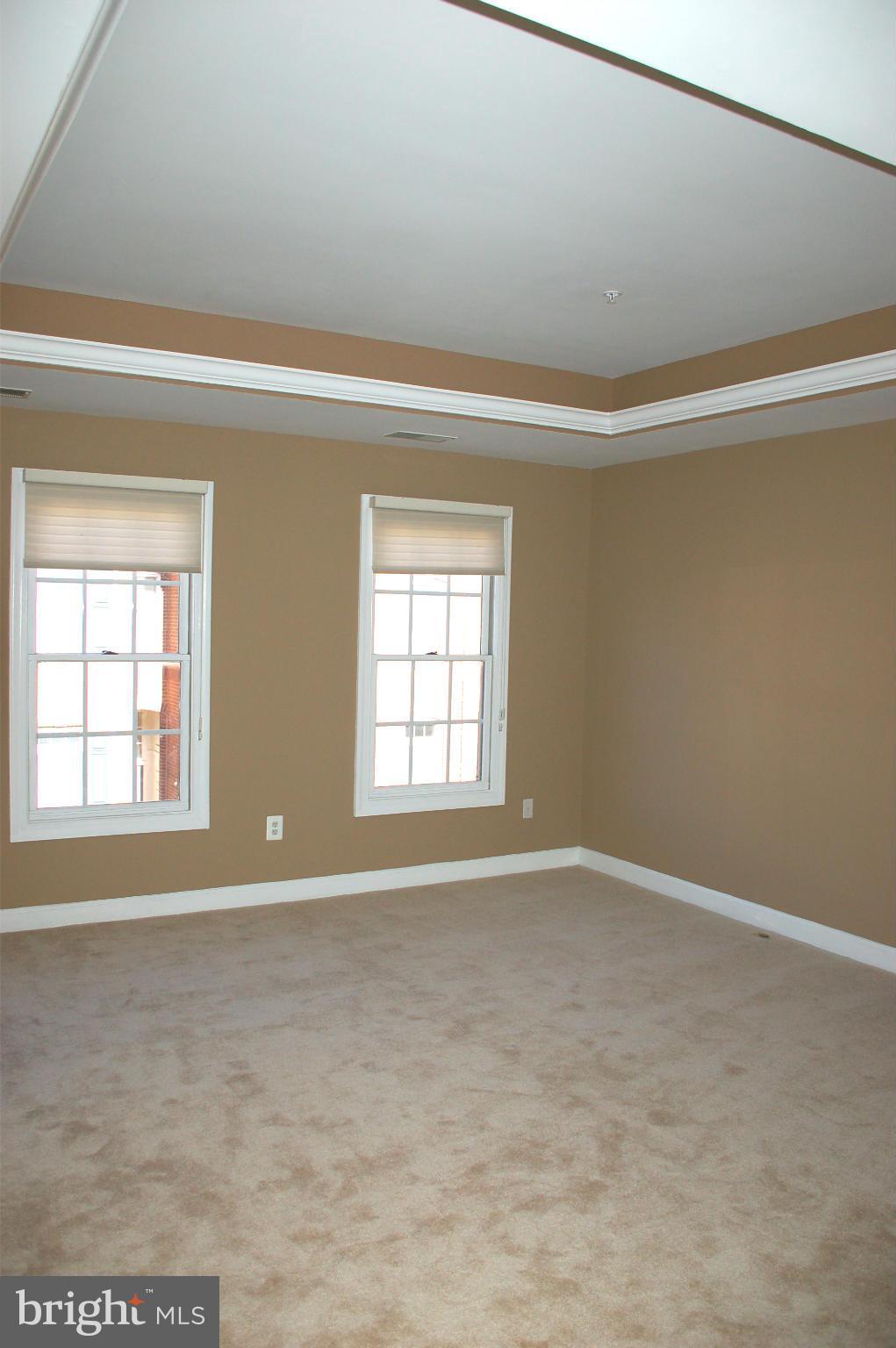 OLD TOWN GREENS - Residential Lease