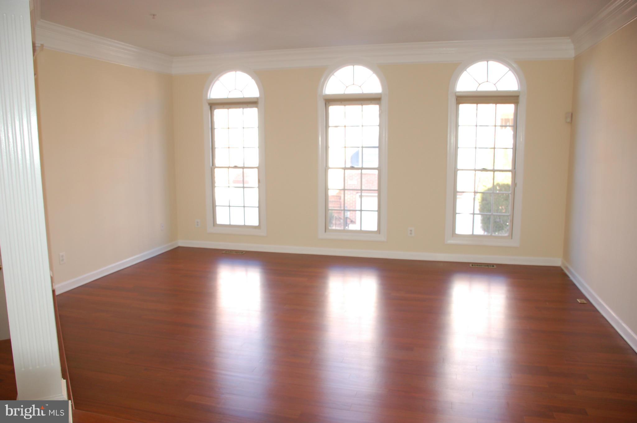 OLD TOWN GREENS - Residential Lease