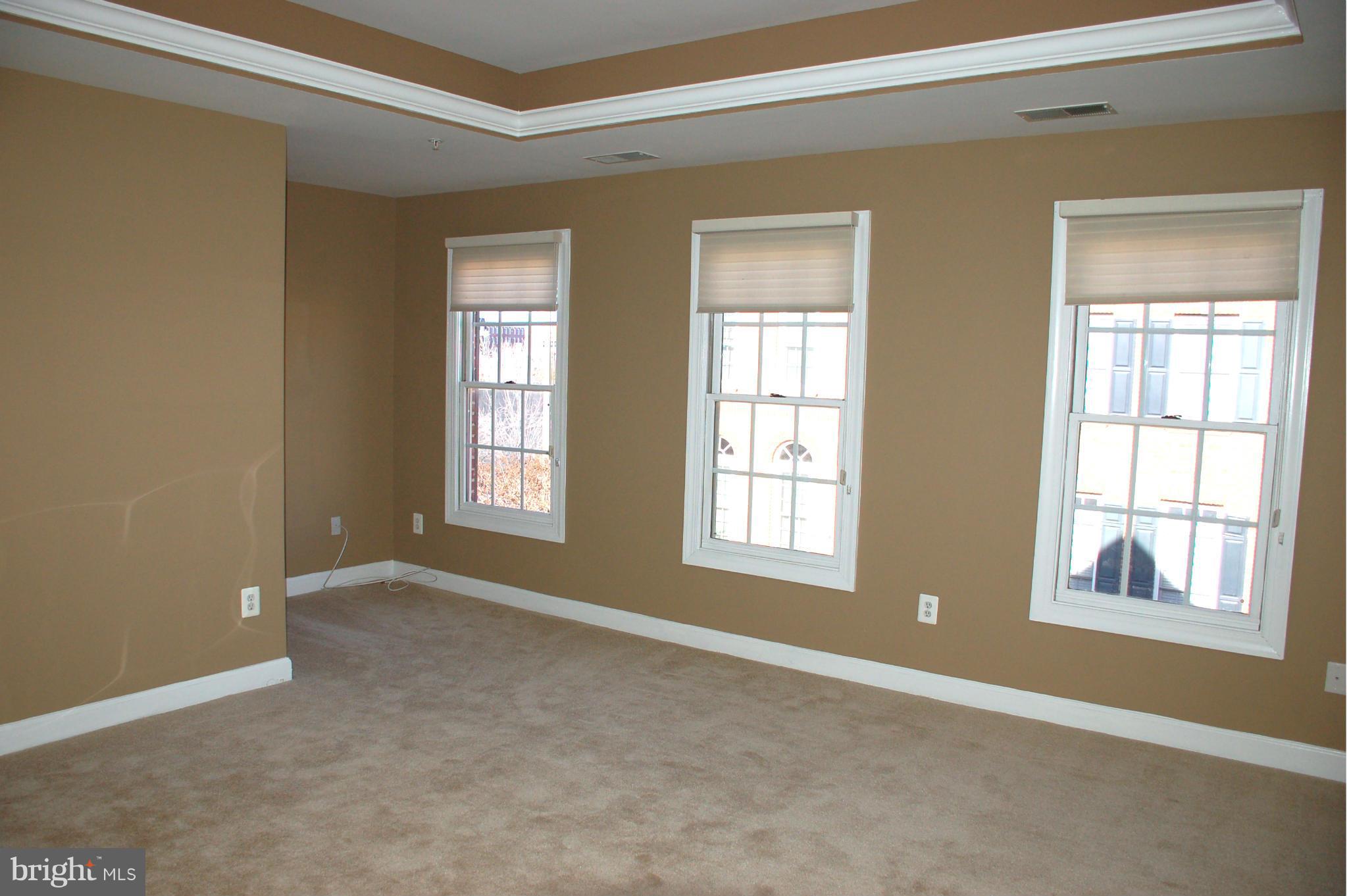 OLD TOWN GREENS - Residential Lease